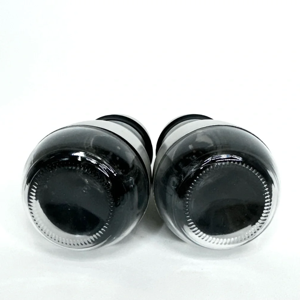 Salt & Pepper Shakers Two Size Plastic Sifters Snap On Top Stainless Steel Glass